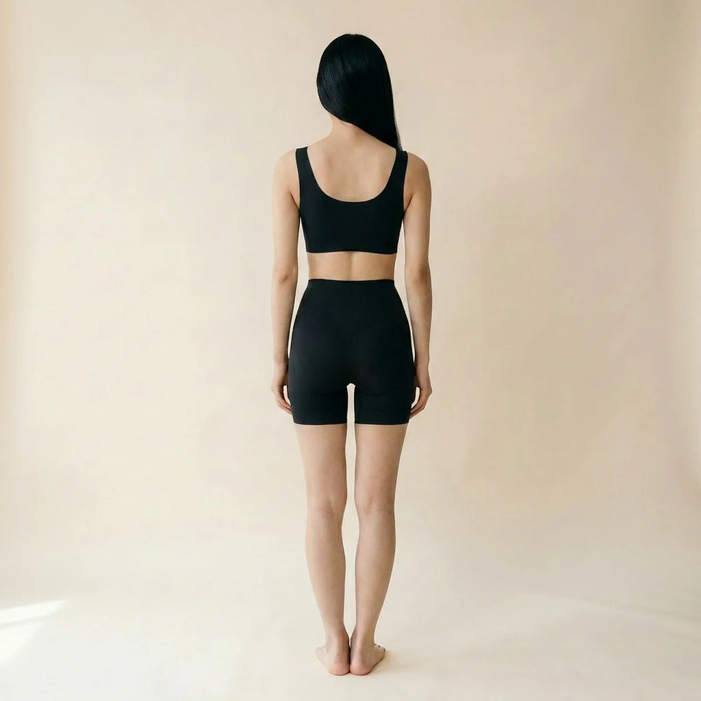 Panty gainant invisible — vue de dos, coupe boyshort couvrante, effet ventre plat invisible
