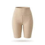 Shorty gainant invisible femme — packshot produit, boyshort beige taille haute, finition seamless