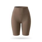 Shorty gainant invisible femme — packshot produit, boyshort taupe taille haute, finition seamless